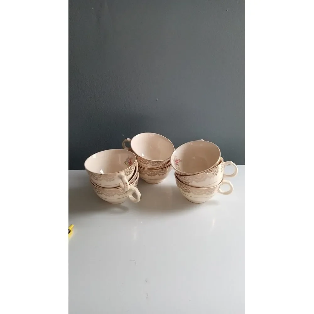 Vintage Cream Tea Cups with Delicate Floral Pattern and Gold Trim Set of‎ 6
